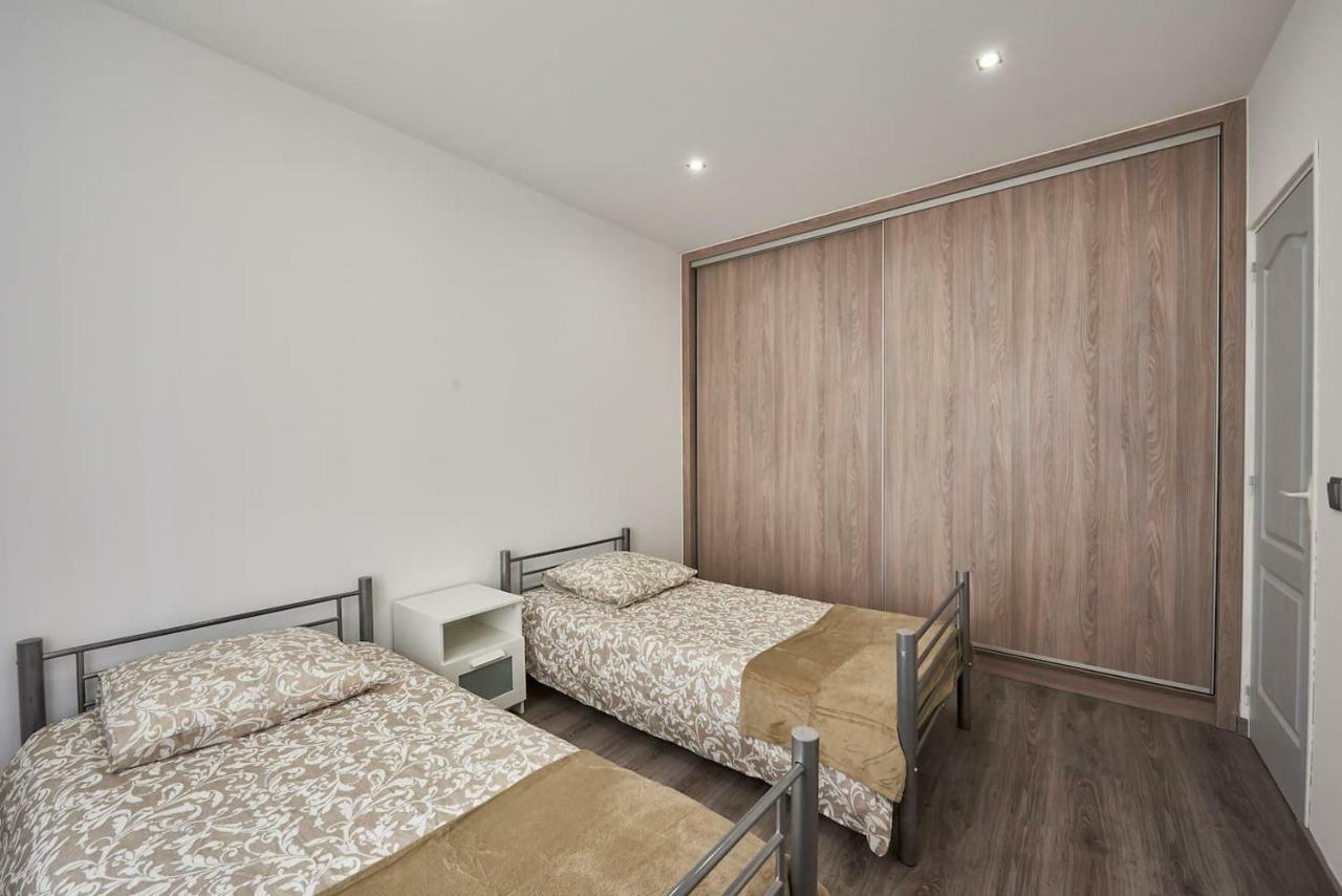 A L'Ombre Du Pin "1" - Ground-Floor T3 Near Disneyland And Paris, 1-6 Guests Le Pin  Esterno foto
